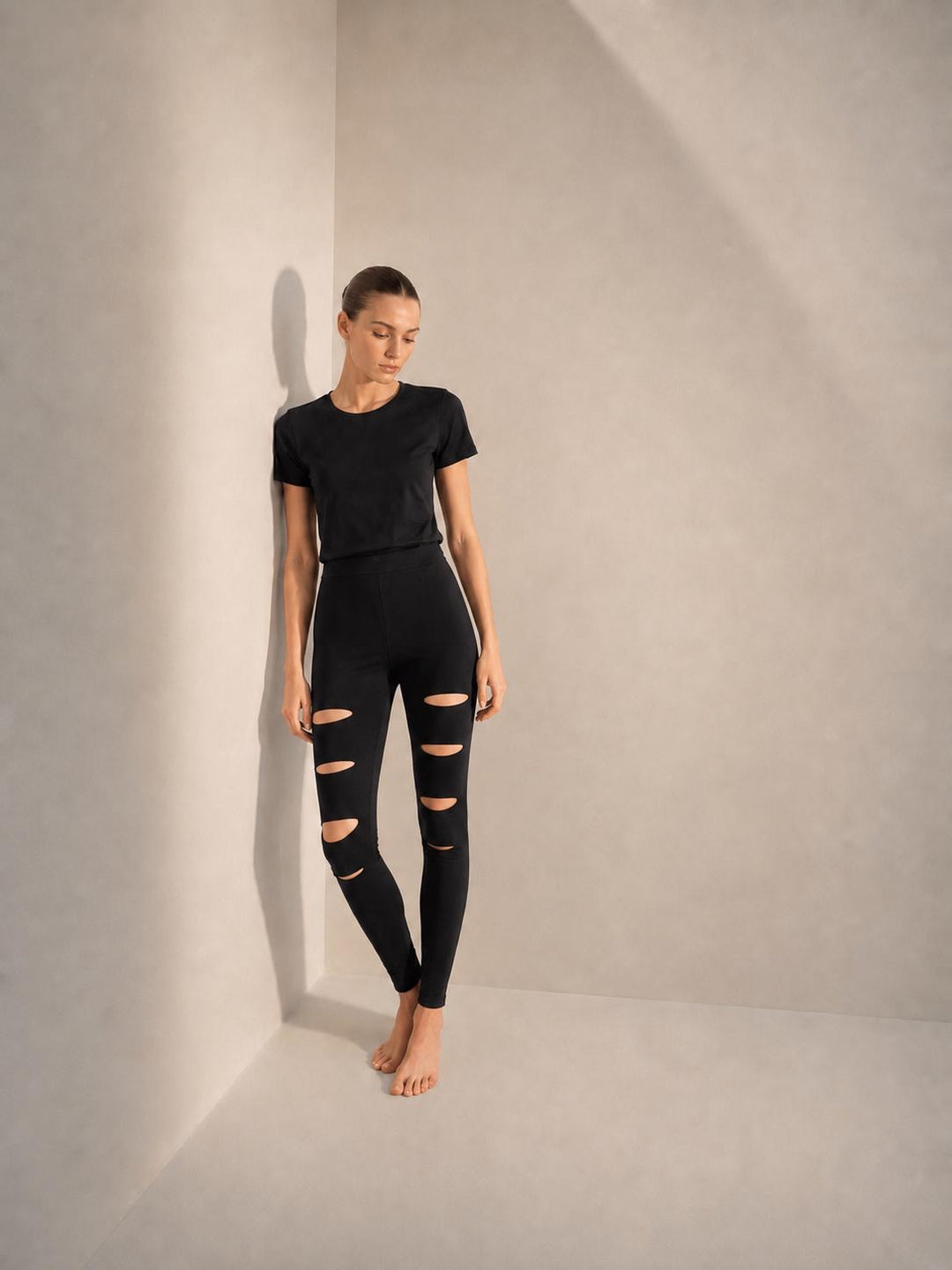 Cut out leggings